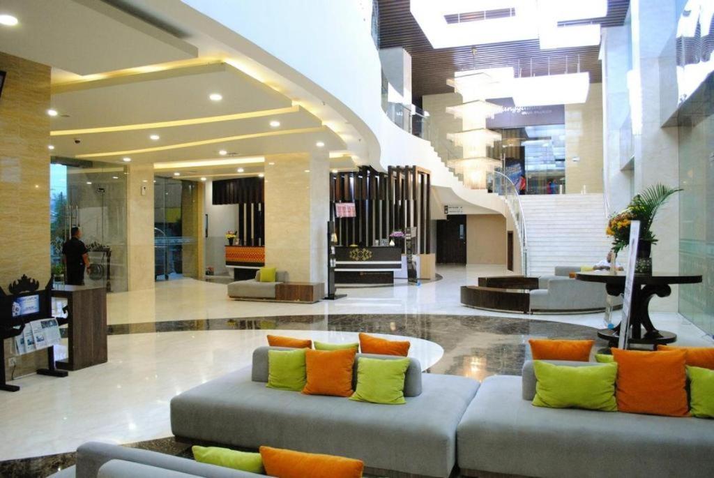 Horison Lampung Hotel 3*